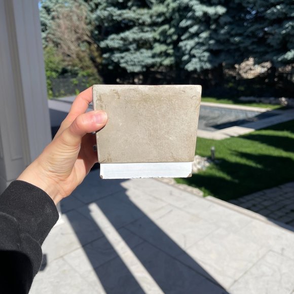 ✨ Snowflake Ceramic Planter | Colansanti's - Picture 5 of 6